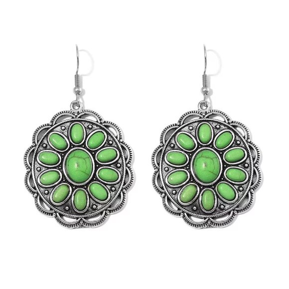 Women's Green Howlite Earrings and Necklace Stainless Steel Set - Picture 3 of 4